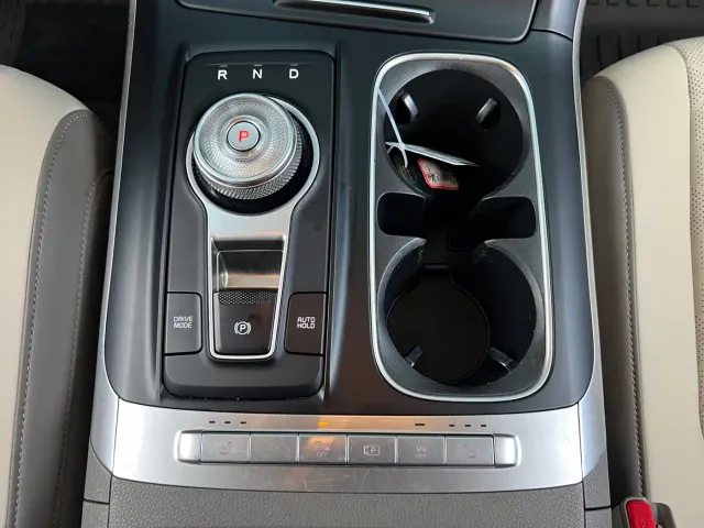 Kia Carnival — Фото автомобиля 14
