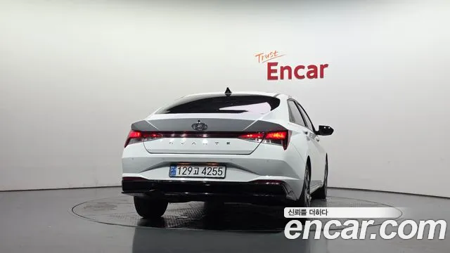 Hyundai AVANTE Modern — Фото автомобиля 4