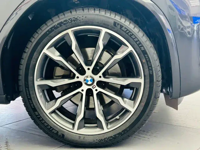BMW X3 — Фото автомобиля 10