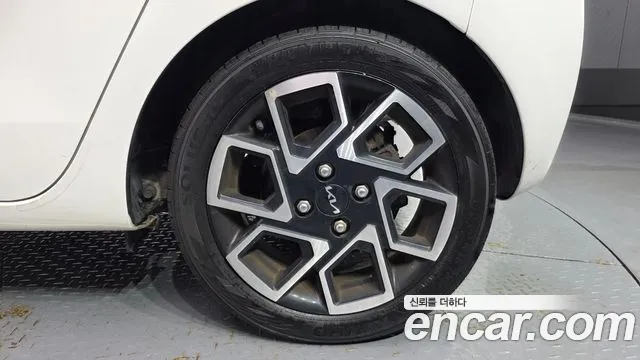 Kia RAY Новый Kia Ray Signature — Фото автомобиля 21