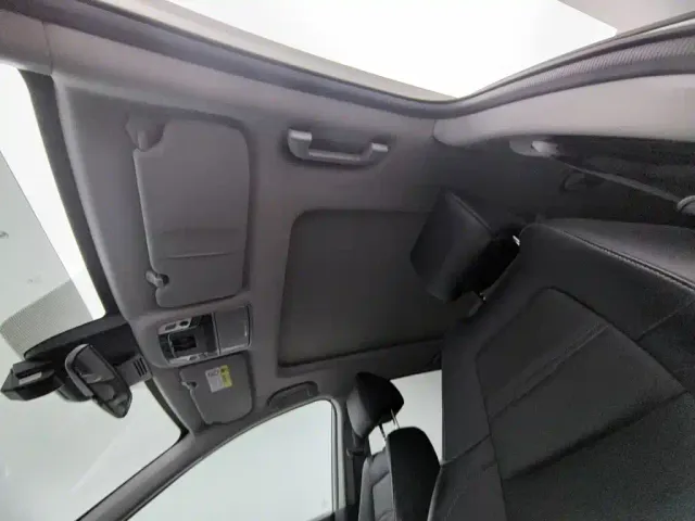 Honda CR-V — Фото автомобиля 14