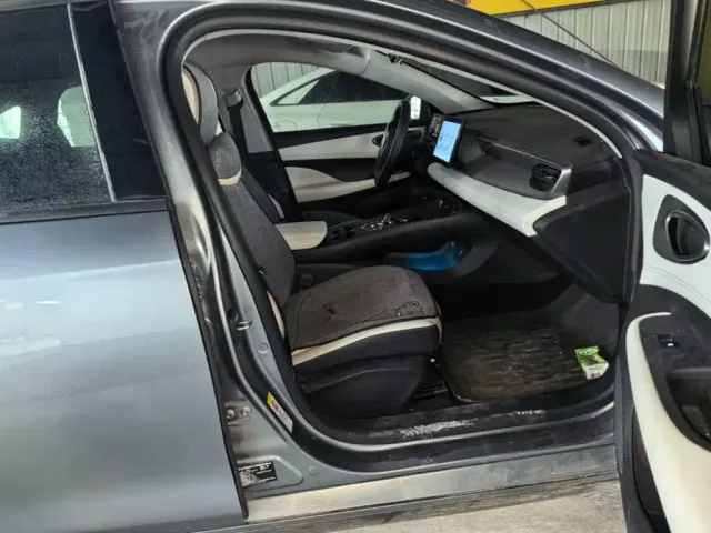 BYD Seal 05 DM-i — Фото автомобиля 24