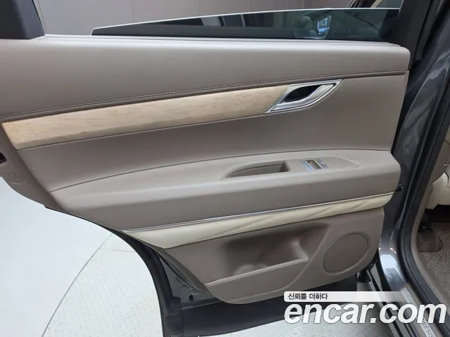 Genesis GV80 — Фото автомобиля 14