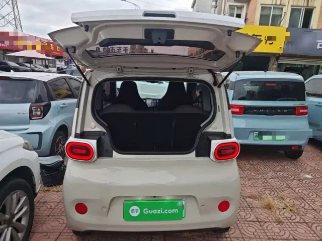 Wuling Hongguang Mini EV — Фото автомобиля 18