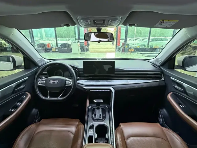 Geely Vision X6 — Фото автомобиля 17