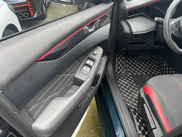 Dongfeng Yixuan MAX — Фото автомобиля 12