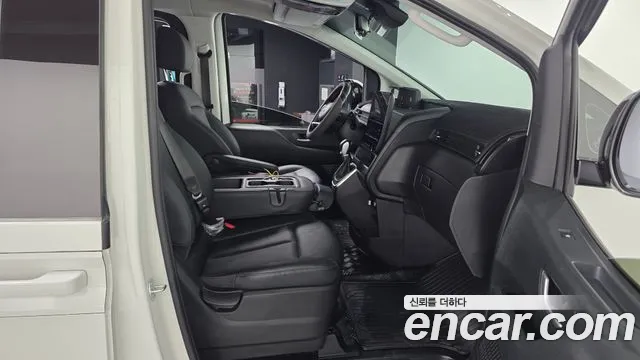 Hyundai Staria — Фото автомобиля 17