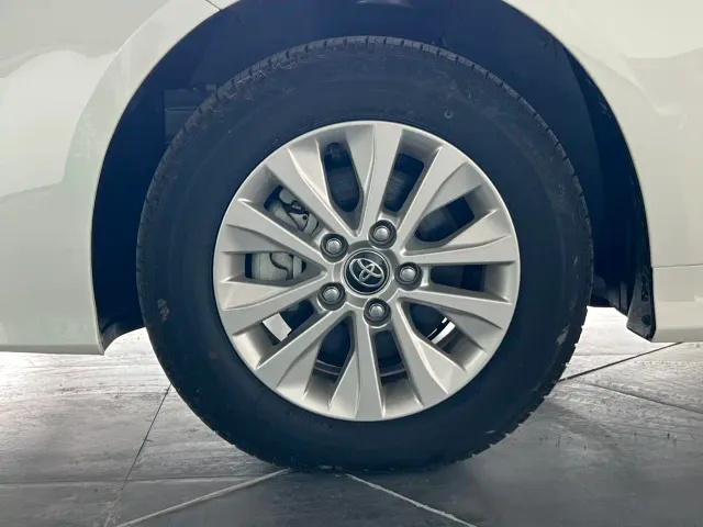 Toyota Corolla — Фото автомобиля 14