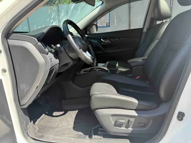 Nissan X-Trail — Фото автомобиля 3