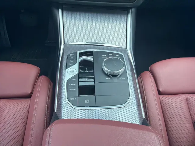 BMW 3 Series — Фото автомобиля 4
