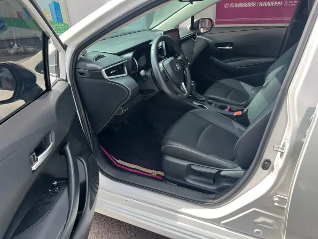 Toyota Corolla — Фото автомобиля 7