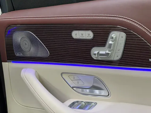 Mercedes-Benz Maybach GLS — Фото автомобиля 17