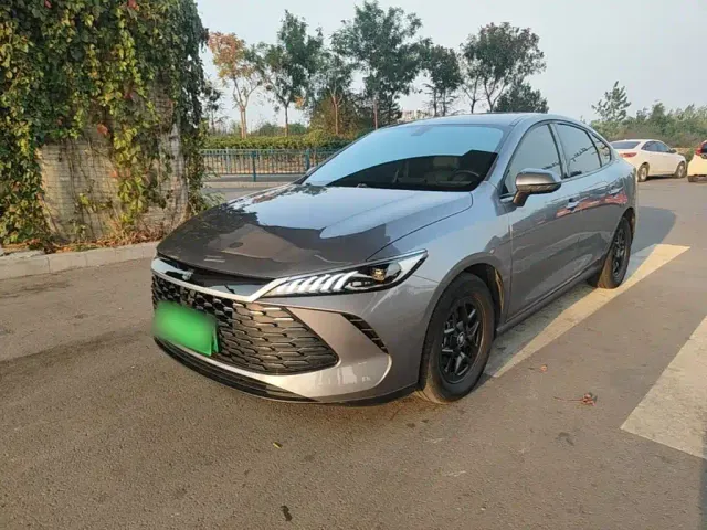 Фотография автомобиля — BYD Qin PLUS