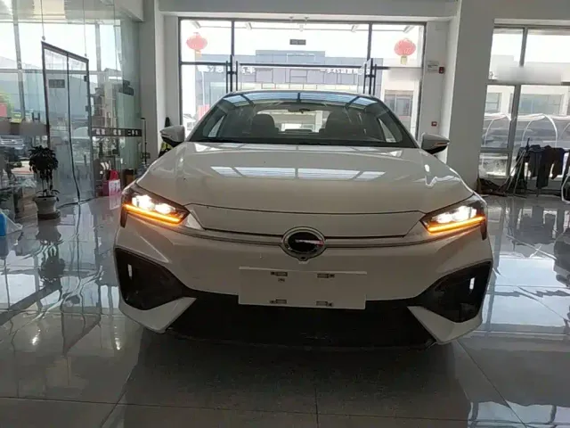 GAC Aion S — Фото автомобиля 2