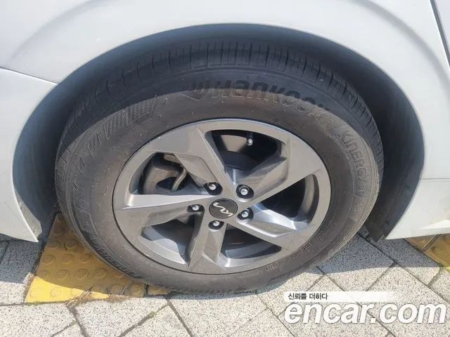 Kia K5 K5 3 поколение 2.0 LPI(Для проката) — Фото автомобиля 5