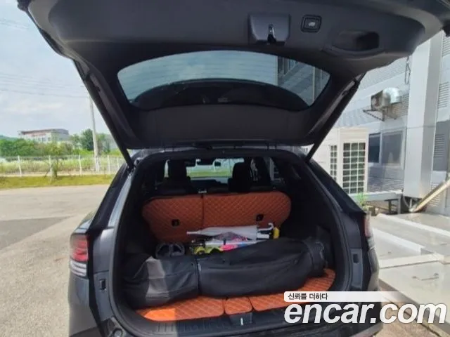 Kia Sportage Sportage 5-е поколение Бензин 1.6 турбо 2WD — Фото автомобиля 5