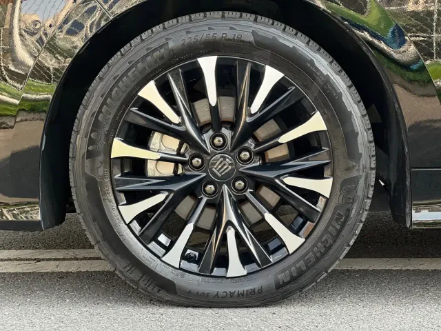 Toyota Vellfire — Фото автомобиля 8