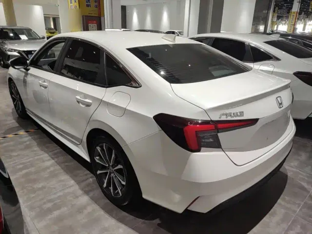Honda Integra — Фото автомобиля 4
