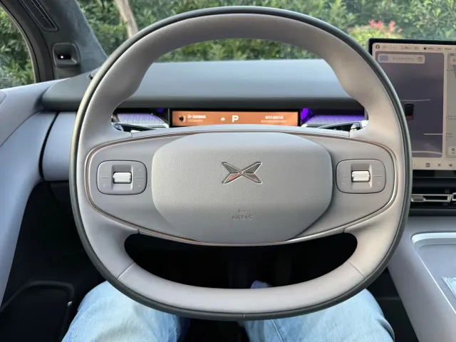Xpeng P7+ — Фото автомобиля 18