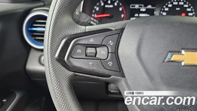 ChevroletGMDaewoo Trax Trax Кроссовер — Фото автомобиля 12