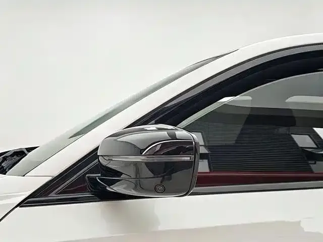 BMW 3 Series — Фото автомобиля 10