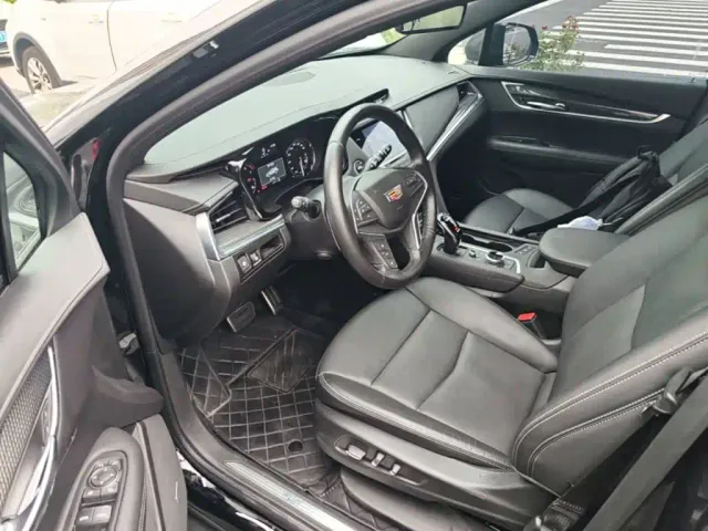 Cadillac XT5 — Фото автомобиля 15