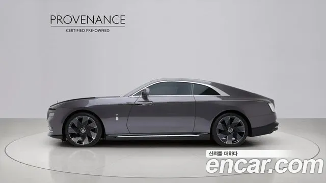 Rolls-Royce Spectre — Фото автомобиля 6