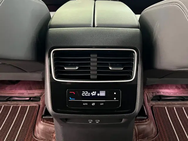 Volkswagen Talagon — Фото автомобиля 11