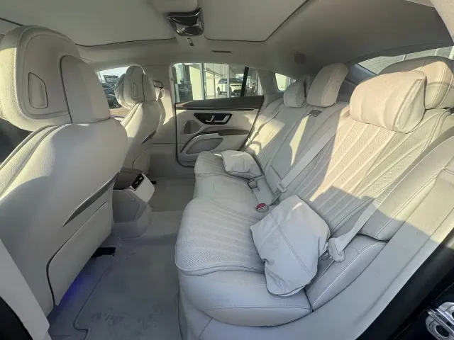 Mercedes-Benz EQS — Фото автомобиля 12