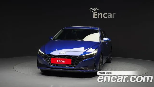 Hyundai AVANTE Inspiration — Фото автомобиля 3