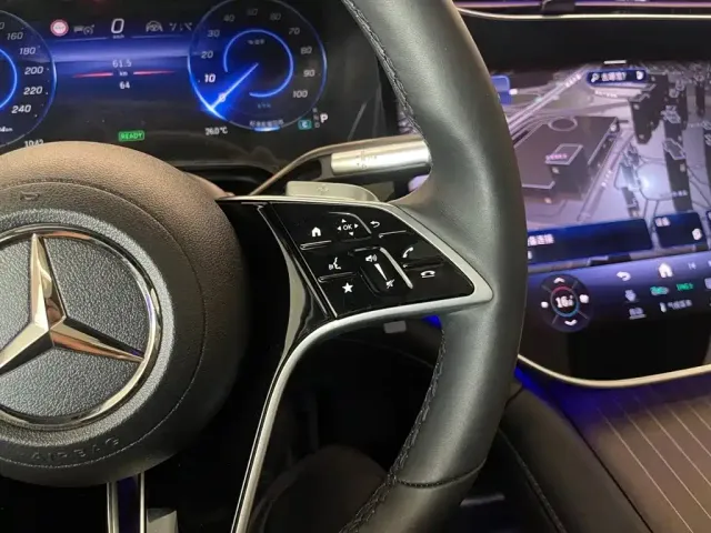 Mercedes-Benz Mercedes-Benz EQS SUV 2025 Model 500 4MATIC — Фото автомобиля 21