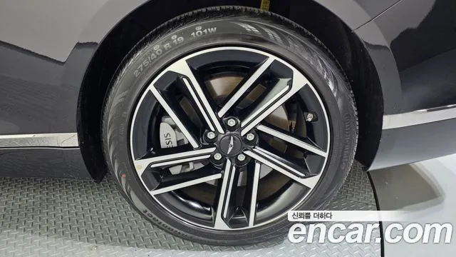 Genesis G80 Бензин 2.5 турбо AWD — Фото автомобиля 21