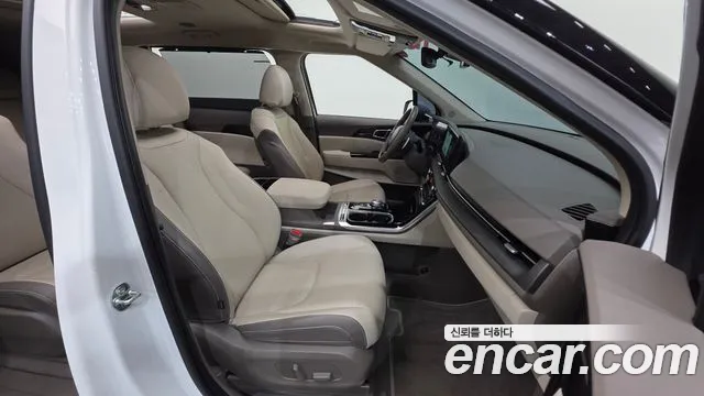 Kia Canival Carnival 4 поколение Дизель 9 мест Signature — Фото автомобиля 10