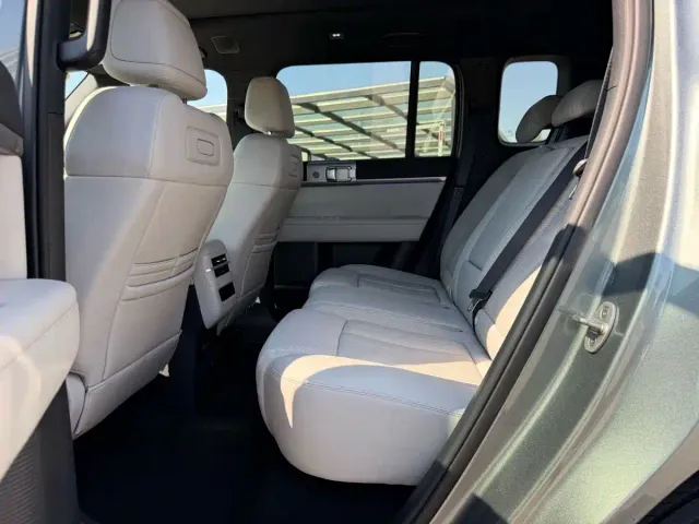 BYD FangChengBao Titanium 7 — Фото автомобиля 12
