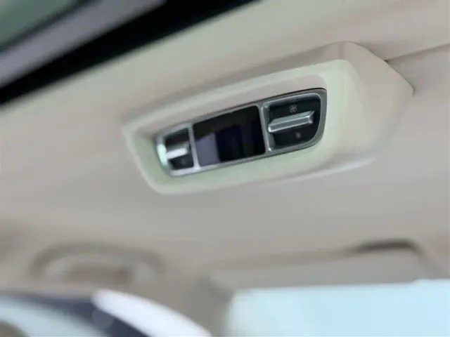 Mercedes-Benz V-Class — Фото автомобиля 7