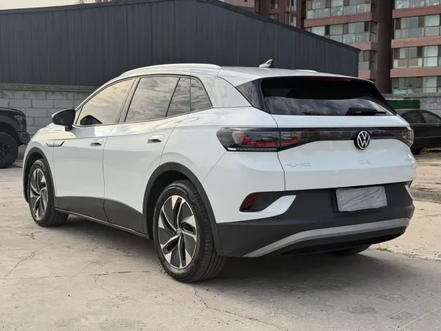 Volkswagen ID.4 Crozz — Фото автомобиля 4