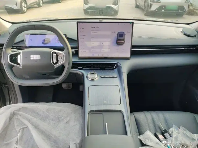 Geely Galaxy E5 — Фото автомобиля 9