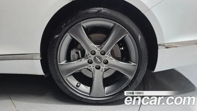 Genesis G80 RG3 — Фото автомобиля 6