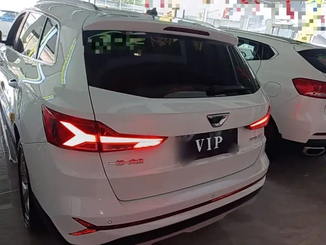 Jetta VS7 — Фото автомобиля 5