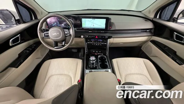 Kia Carnival Generation 4 — Фото автомобиля 10