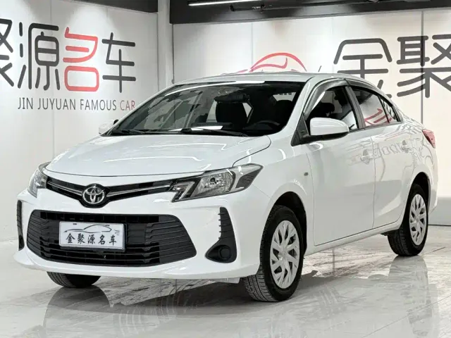 Фотография автомобиля — Toyota Vios