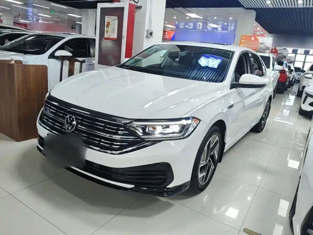 Фотография автомобиля — Volkswagen Sagitar