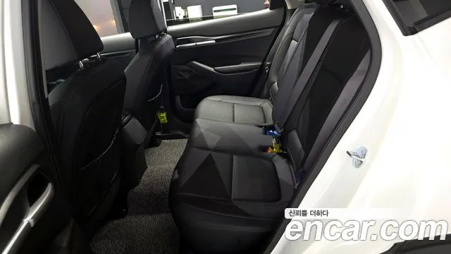 Kia Seltos Бензин 1.6 турбо 2WD — Фото автомобиля 12