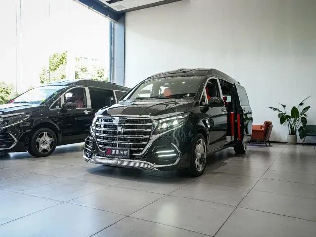 Фотография автомобиля — Mercedes-Benz Vito