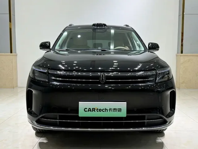 Aito M7 — Фото автомобиля 2