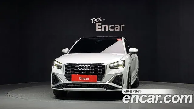 Audi Q2 — Фото автомобиля 3