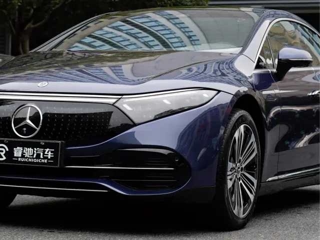 Mercedes-Benz EQS — Фото автомобиля 7