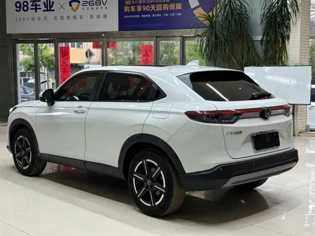 Honda Vezel — Фото автомобиля 6