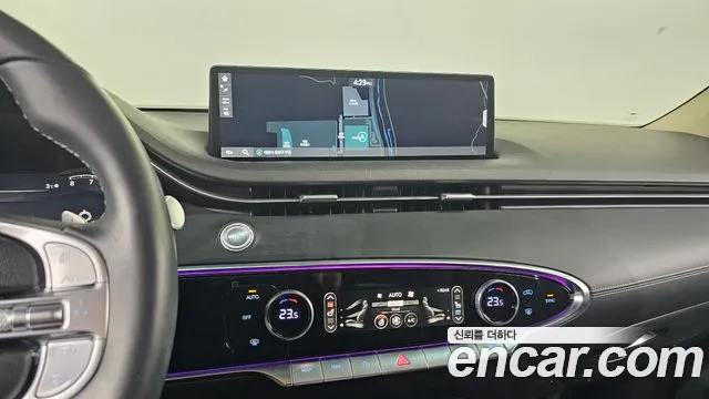 Genesis GV70 2.5T Бензин 2WD — Фото автомобиля 16