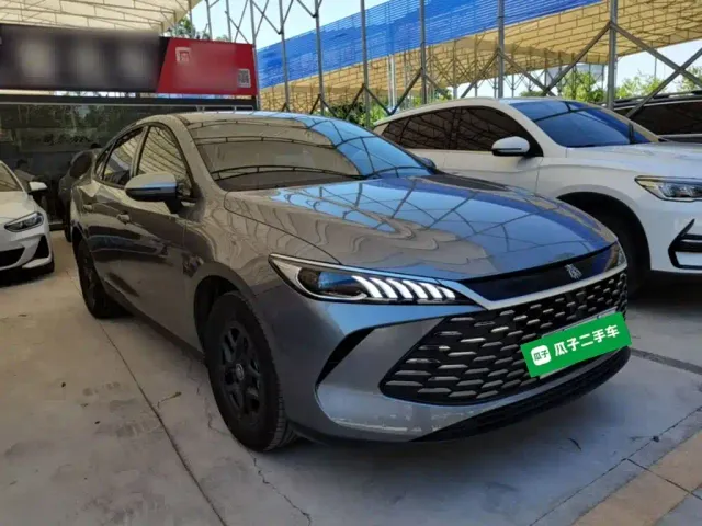 BYD Qin PLUS — Фото автомобиля 3